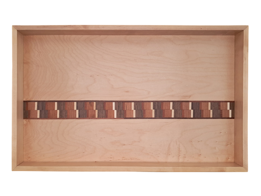 Tablett mit Intarsie B08